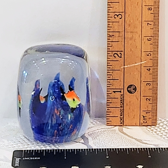 2 fish paper weight - Picture 8 of 15